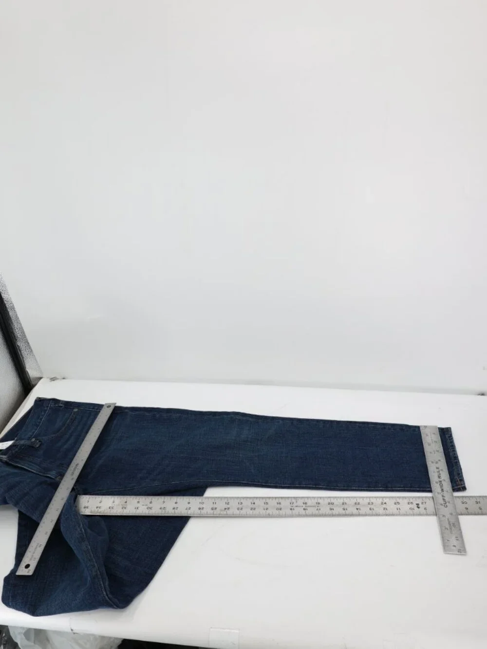 NWT J Crew 484 Jeans Mens 30 Cotton Narrow Tapered Leg Mid Rise Blue Denim